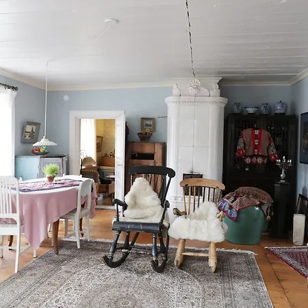 1800's Townhouse * 루비자